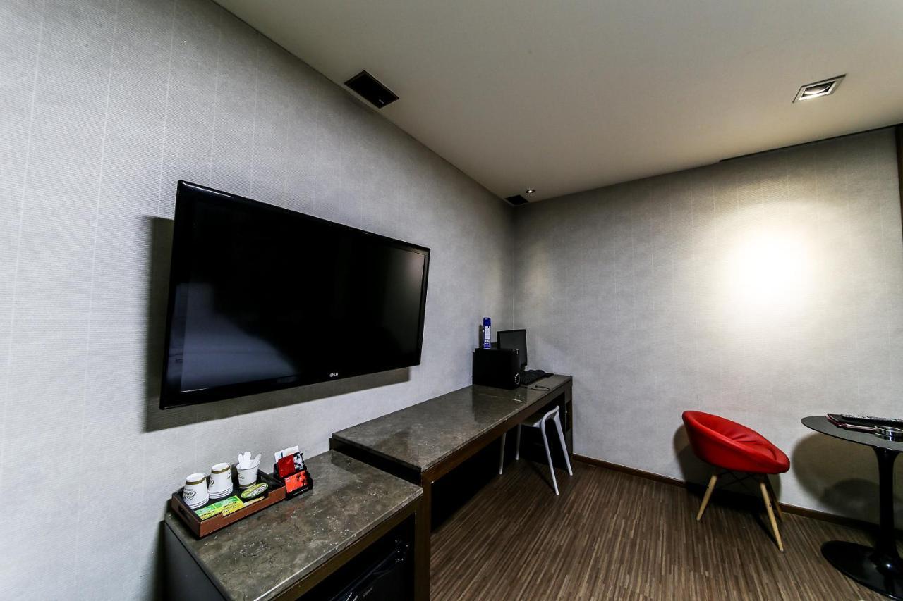 Gyeongju Arrietty Motel Εξωτερικό φωτογραφία