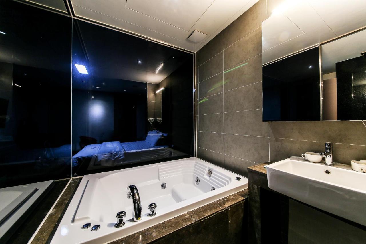 Gyeongju Arrietty Motel Εξωτερικό φωτογραφία