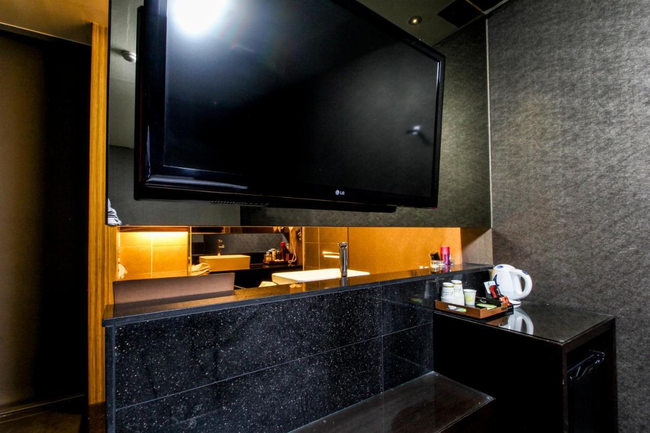 Gyeongju Arrietty Motel Εξωτερικό φωτογραφία