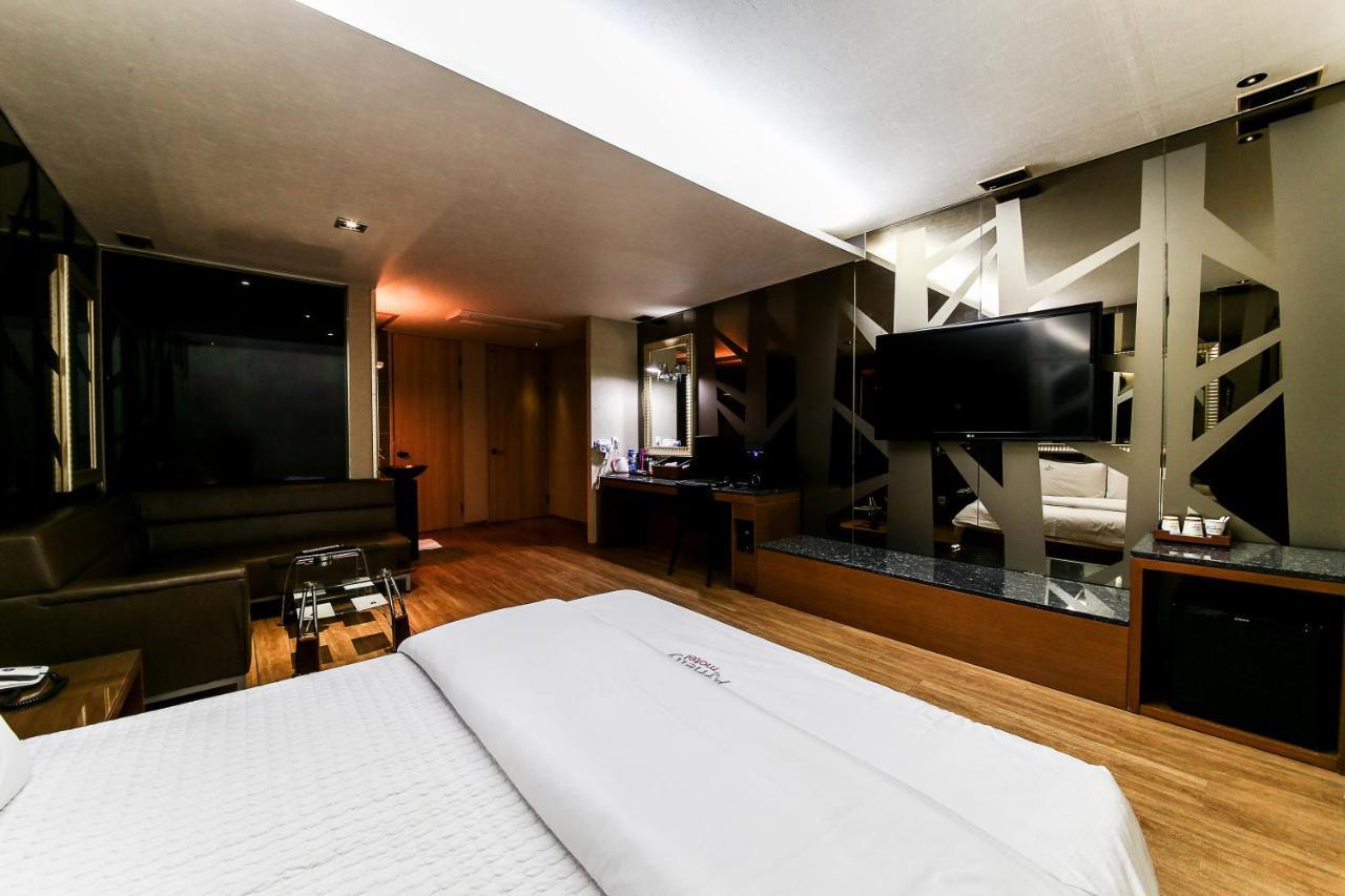 Gyeongju Arrietty Motel Εξωτερικό φωτογραφία