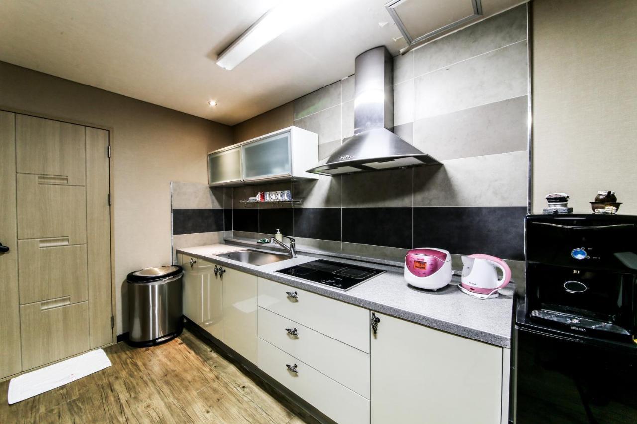 Gyeongju Arrietty Motel Εξωτερικό φωτογραφία